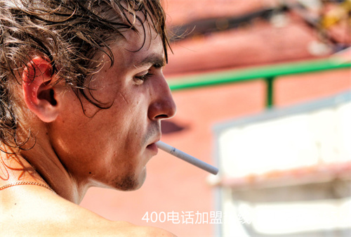 (400電話辦理哪家性價比高)(400電話辦理怎樣選擇代理商？)